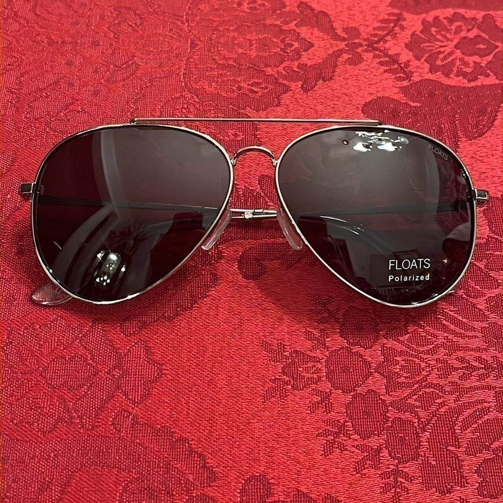Brand New Floats Komodo Polarized Aviators Sunglasses Metal Silver Tone Frame
